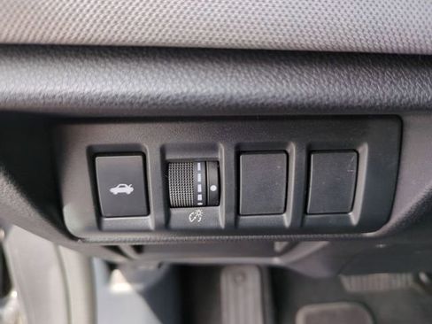 Used 2022 Subaru Legacy Premium image 16