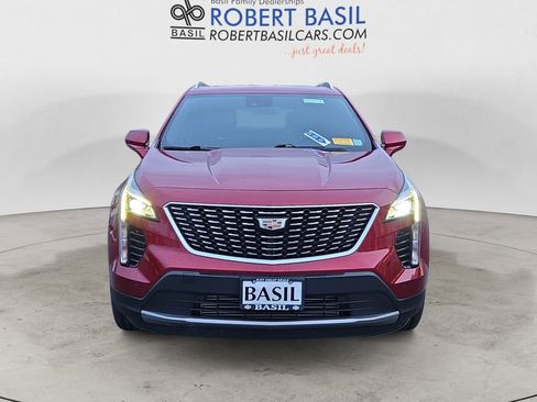 Used 2019 Cadillac XT4 Premium Luxury w/ Cold Weather Package image 8