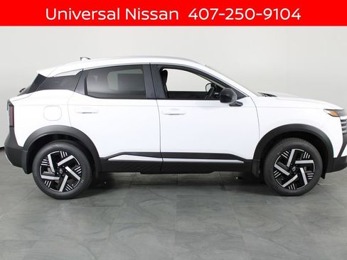 New 2026 Nissan Kicks SV FWD image 12