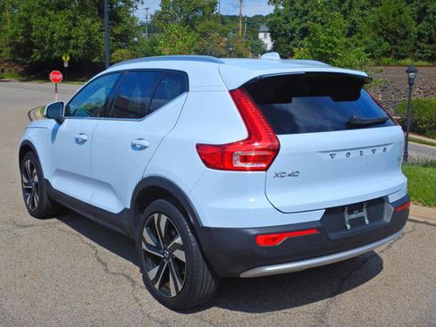Used 2024 Volvo XC40 B5 Plus w/ Protection Package Premier AWD/4WD image 6