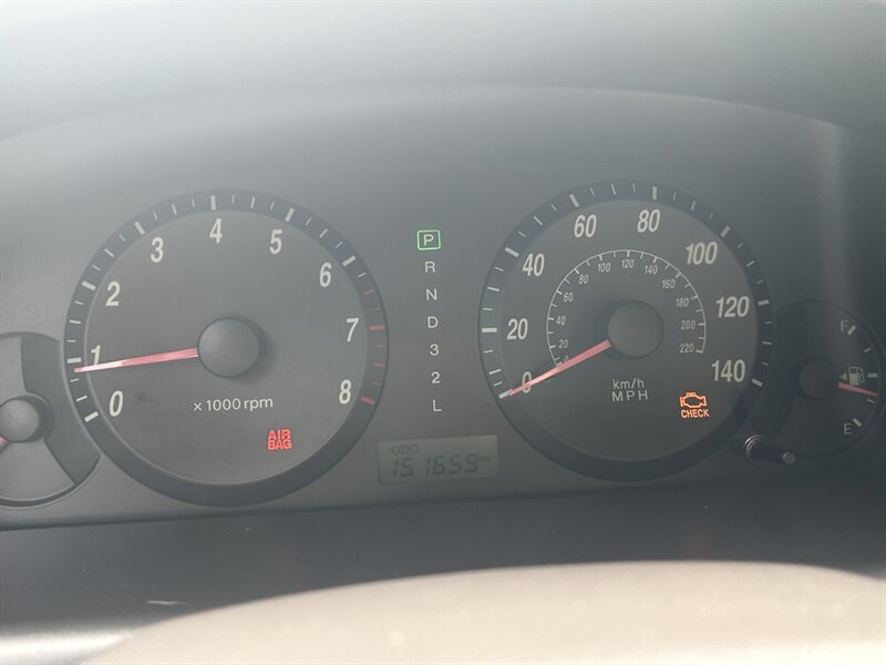 Used 2005 Hyundai Elantra GLS FWD image 14