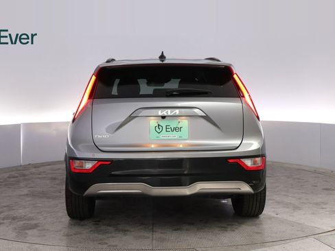 Used 2023 Kia Niro Wind FWD image 15