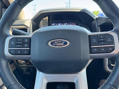 Used 2024 Ford Expedition Limited RWD image 19