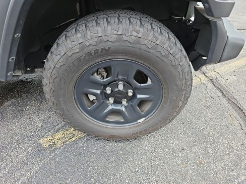 Used 2018 Jeep Wrangler Unlimited Sport AWD/4WD image 10