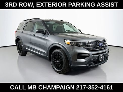 Used 2023 Ford Explorer XLT image 1
