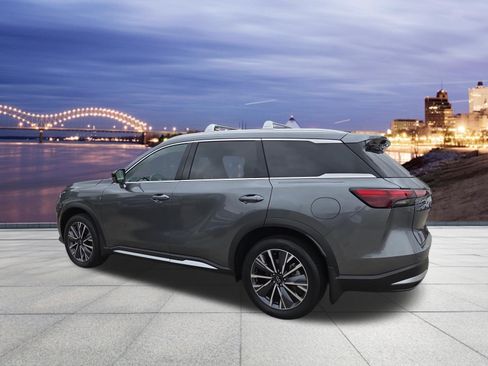 Used 2026 INFINITI QX60 Luxe FWD image 3