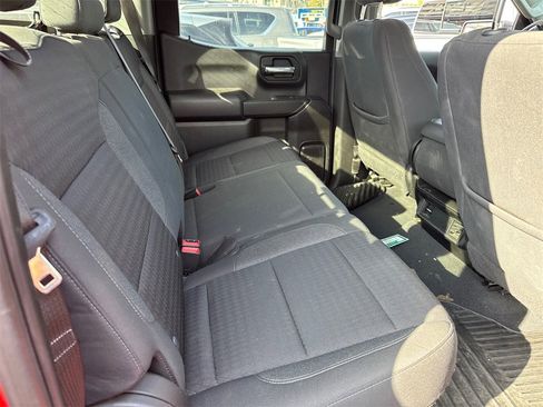 Used 2022 Chevrolet Silverado 1500 Custom image 4