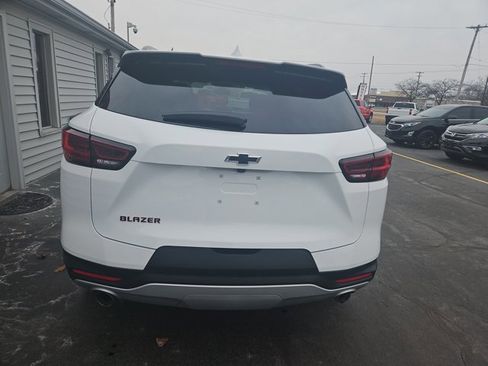 Used 2023 Chevrolet Blazer LT w/ Convenience Package image 4