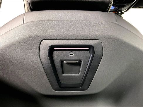 New 2026 BMW 530i xDrive AWD/4WD image 17