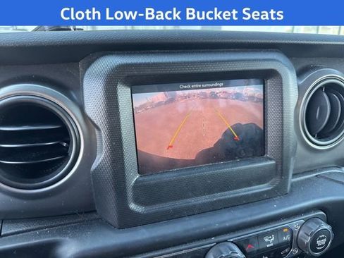 Used 2022 Jeep Wrangler Unlimited Sport image 8