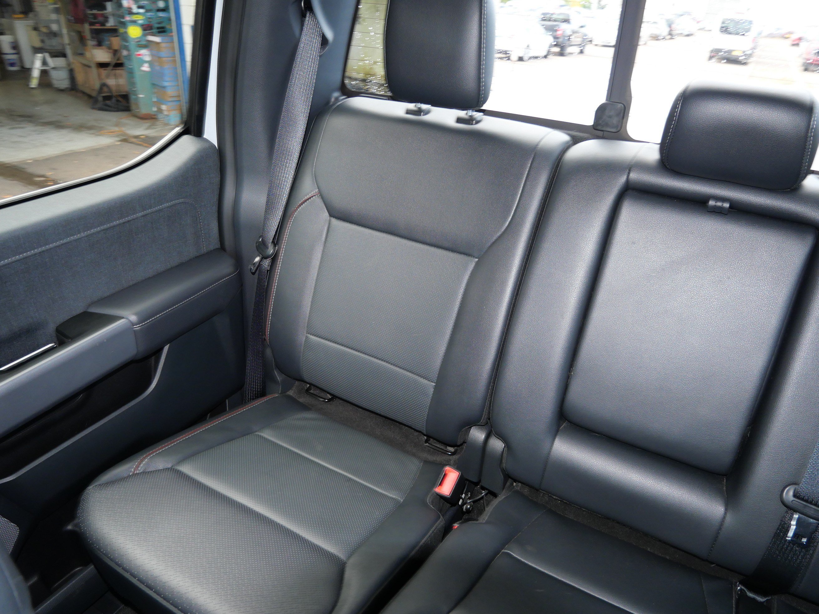 Used 2022 Ford F150 Lariat AWD/4WD image 12