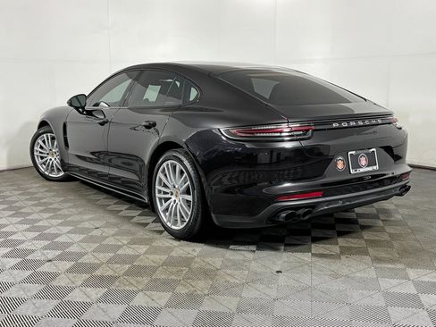 Used 2018 Porsche Panamera 4S image 3