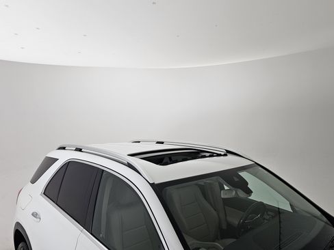 Certified 2020 Mercedes-Benz GLE 350 4MATIC image 40