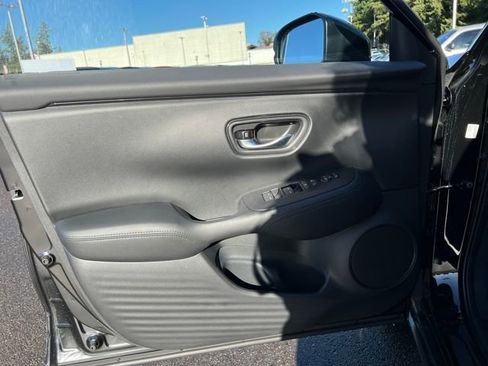 New 2026 Honda HR-V LX image 16