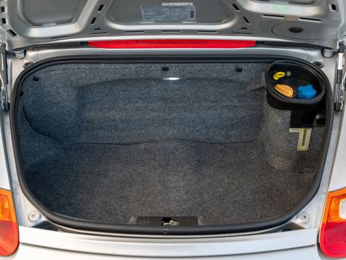 Used 1999 Porsche Boxster RWD image 30