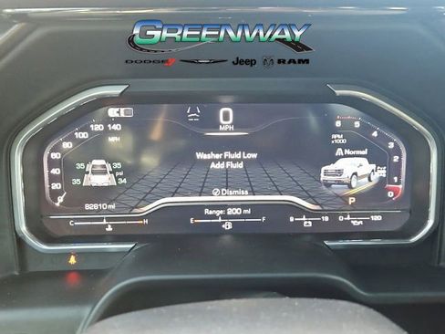 Used 2024 GMC Sierra 1500 AT4 w/ Technology Package AWD/4WD image 14