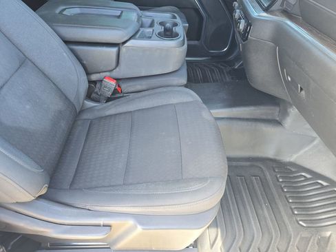 Used 2024 Chevrolet Silverado 2500 LT w/ Convenience Package AWD/4WD image 10