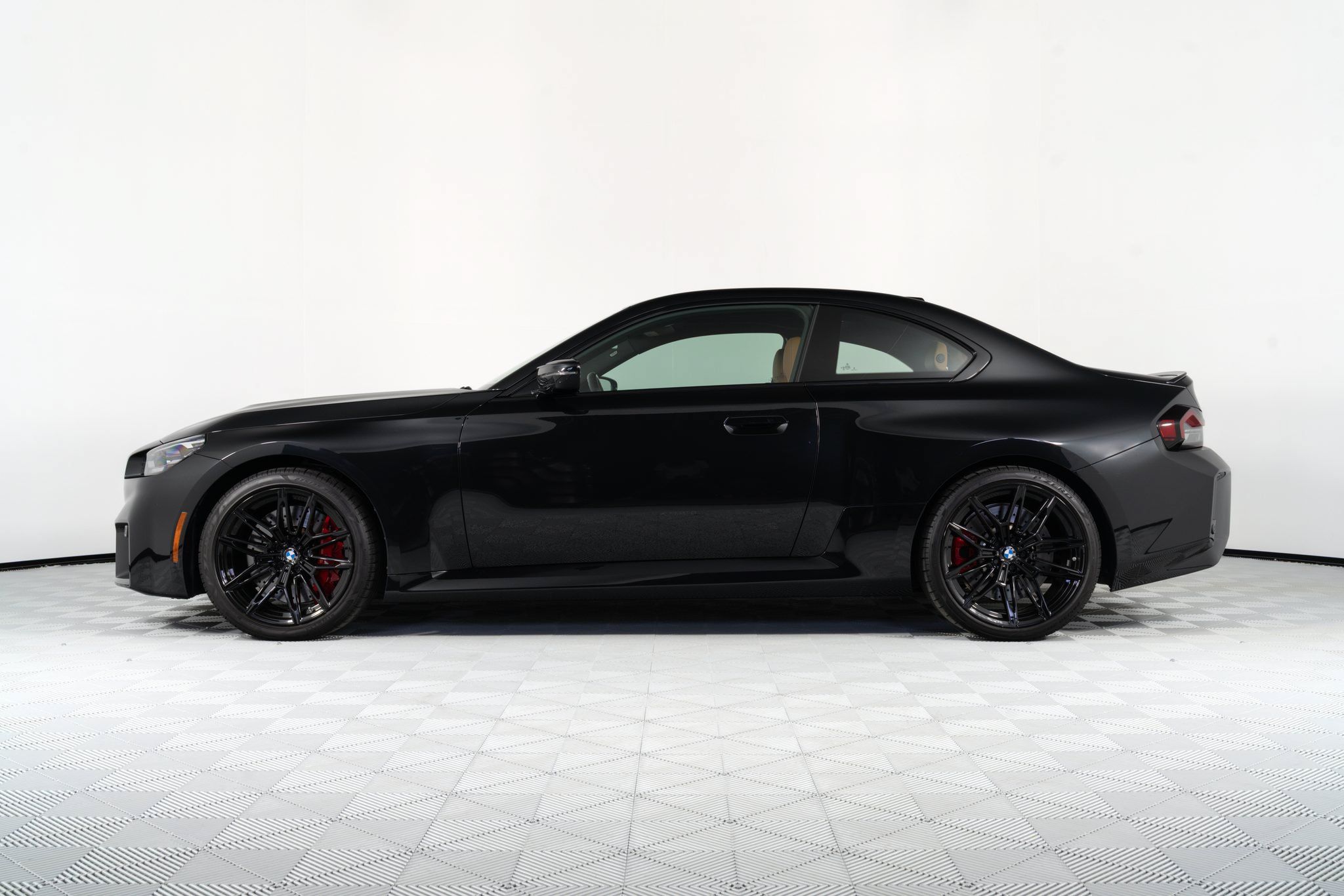 Used 2024 BMW M2 RWD image 18