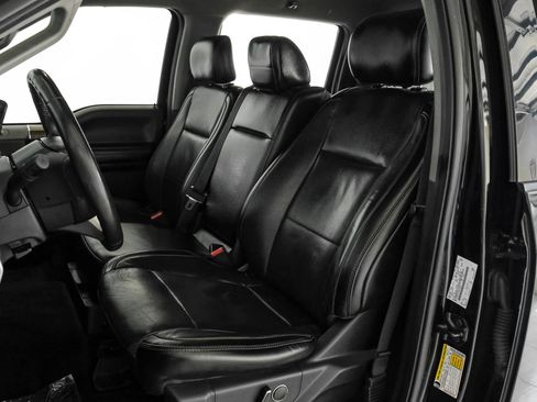 Used 2017 Ford F150 Lariat RWD image 23