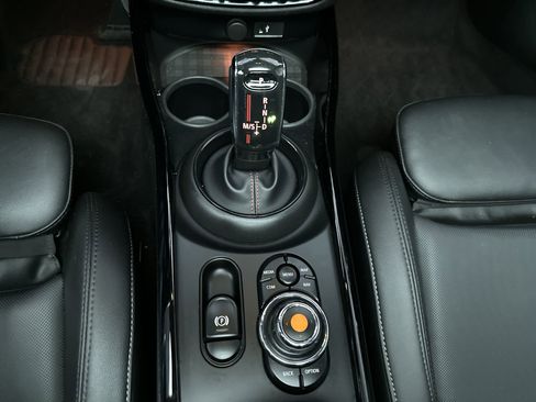 Used 2021 MINI Cooper Clubman S AWD/4WD image 23