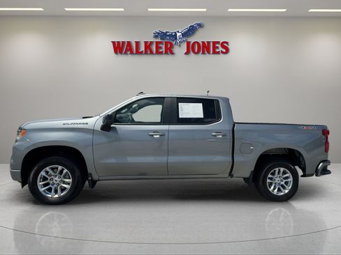 Used 2026 Chevrolet Silverado 1500 RST AWD/4WD image 4