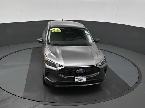 Used 2025 Ford Escape Active FWD image 37