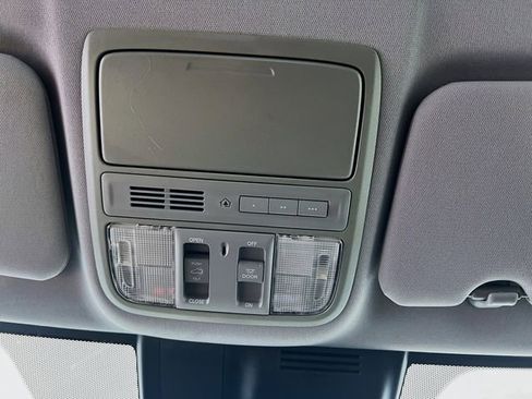 Used 2018 Honda CR-V EX-L image 20