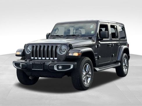 Used 2021 Jeep Wrangler Unlimited Sahara w/ Uconnect 4C Nav & Sound Group AWD/4WD image 6