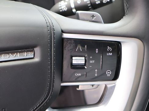 Used 2025 Land Rover Range Rover Autobiography AWD/4WD image 31