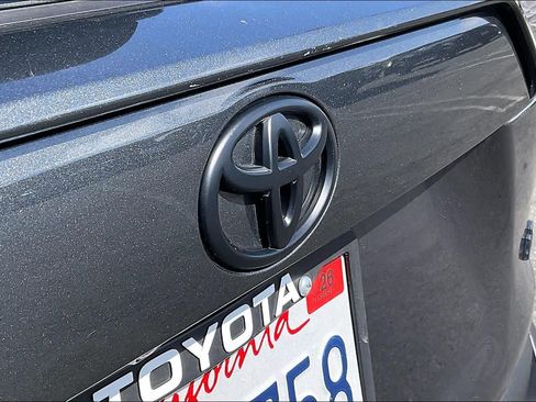 Used 2025 Toyota RAV4 LE FWD image 29
