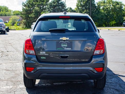 Used 2020 Chevrolet Trax LS AWD/4WD image 8