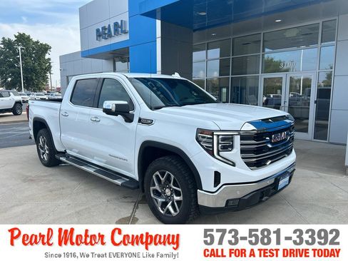 Certified 2023 GMC Sierra 1500 SLT w/ SLT Premium Plus Package image 1