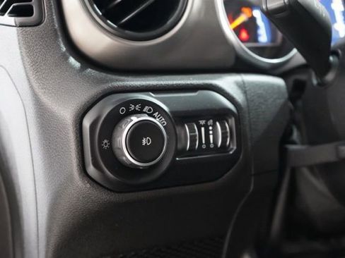 Used 2020 Jeep Wrangler Unlimited Sport S image 20