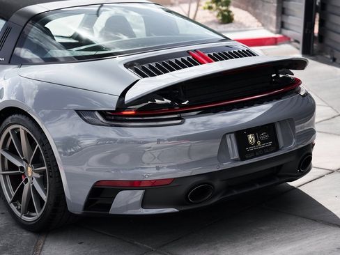 Used 2024 Porsche 911 Targa 4S w/ Premium Package image 11