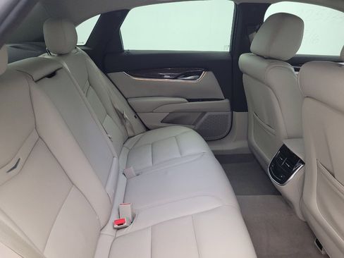 Used 2016 Cadillac XTS Luxury w/ Driver Awareness Package image 19