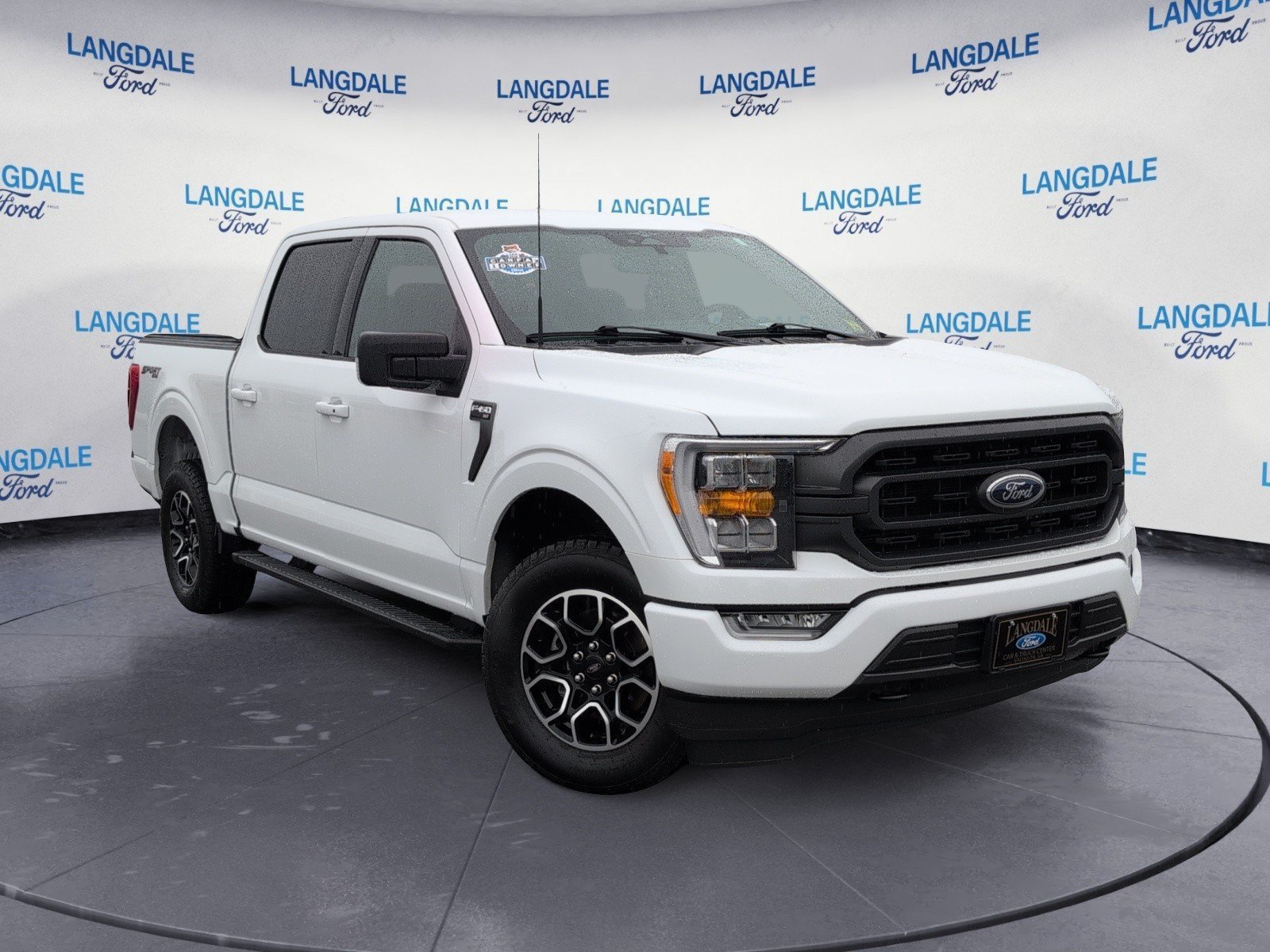 Used 2023 Ford F150 XLT w/ Equipment Group 302A High AWD/4WD image 2