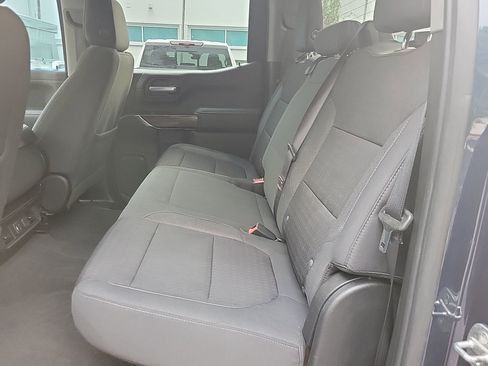 Used 2020 GMC Sierra 1500 SLE w/ SLE Value Package image 32