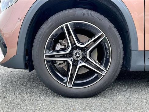 Used 2023 Mercedes-Benz GLA 250 4MATIC image 5