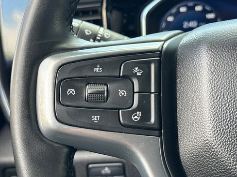 Used 2024 Chevrolet Silverado 1500 LT image 34