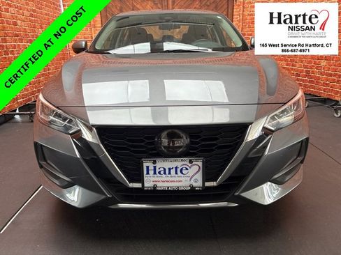 Used 2022 Nissan Sentra SV w/ Trunk Package image 2