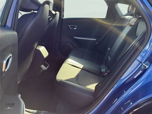 New 2025 Kia K4 GT-Line w/ GT-Line Sunroof Package image 16