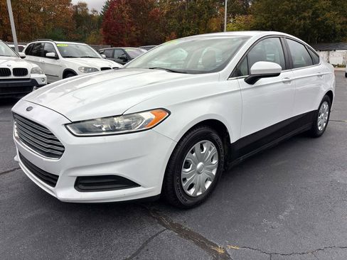 Used 2014 Ford Fusion S image 7