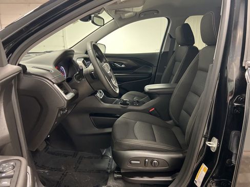 Certified 2023 GMC Terrain SLE w/ Driver Convenience Package image 8