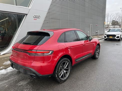 Used 2025 Porsche Macan Turbo image 27