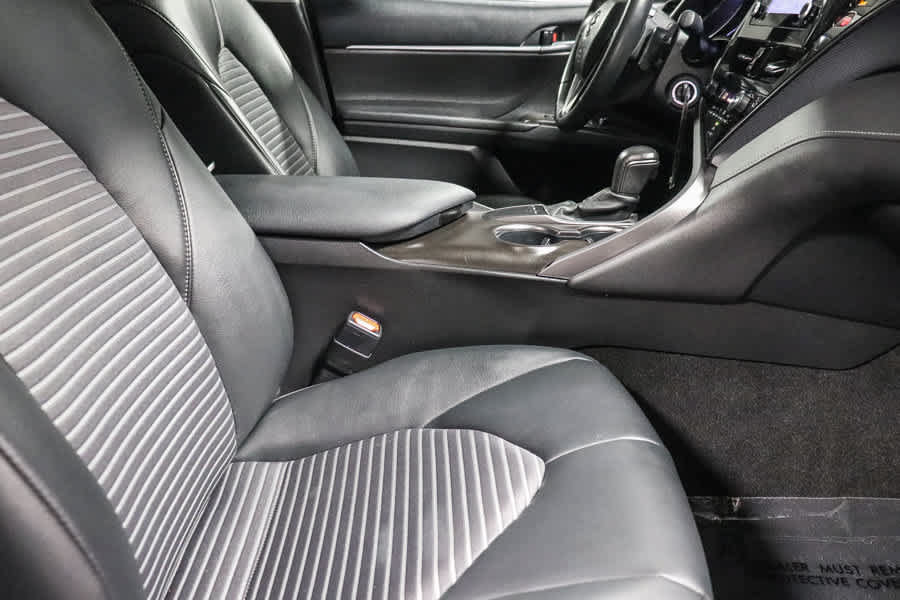 Certified 2024 Toyota Camry SE FWD image 18