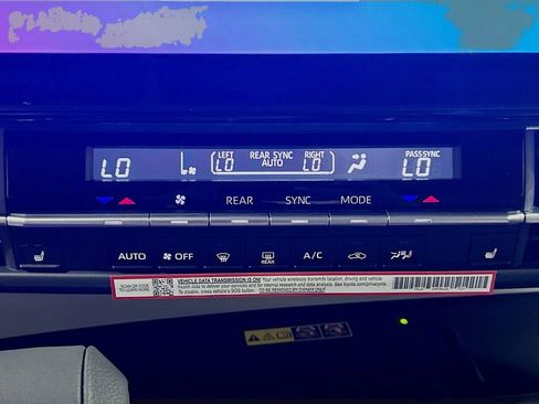New 2026 Toyota Sienna XLE FWD image 13