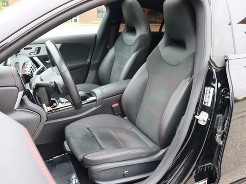 Used 2023 Mercedes-Benz CLA 250 4MATIC w/ AMG Line image 13