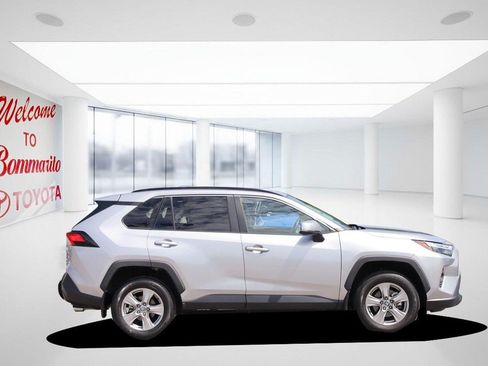 Used 2023 Toyota RAV4 XLE w/ Convenience Package AWD/4WD image 5