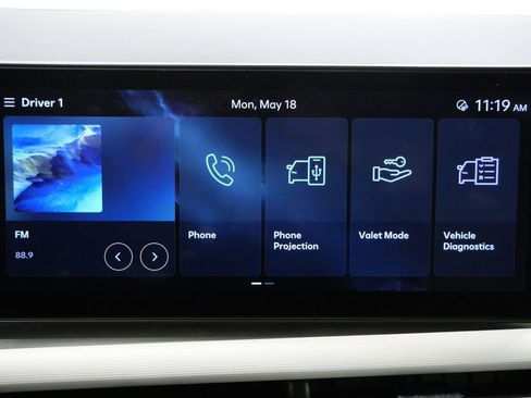 Used 2025 Hyundai Tucson SEL FWD image 17