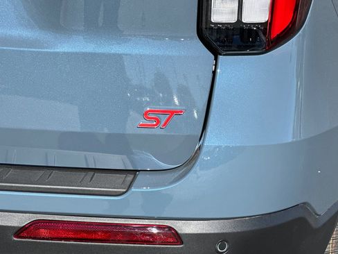 New 2026 Ford Explorer ST image 27